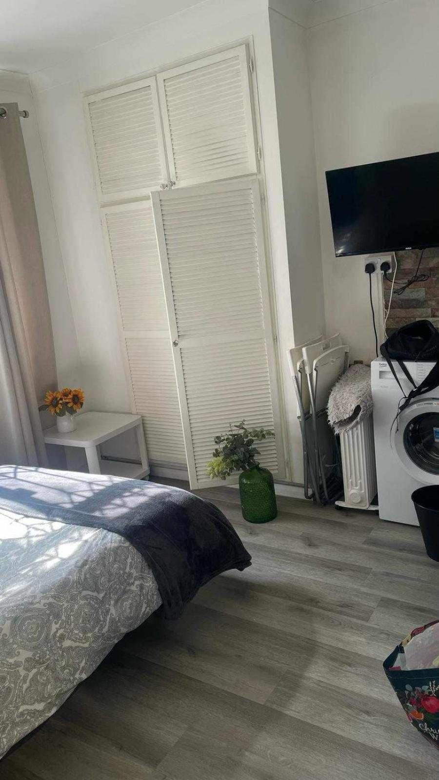 In Bayswater Apartament *